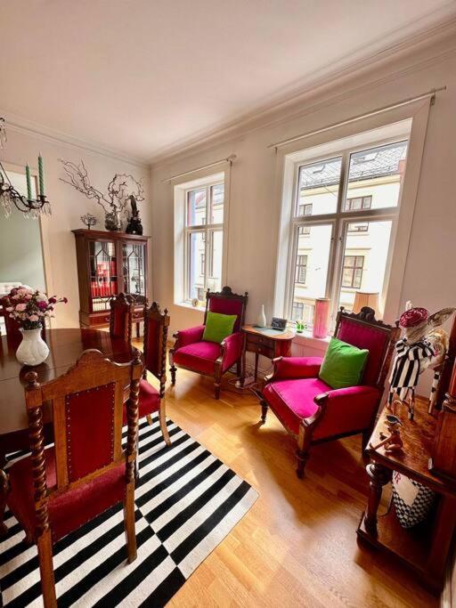 Unik Jugend Leilighet I Sentrum Apartment Alesund Exterior photo